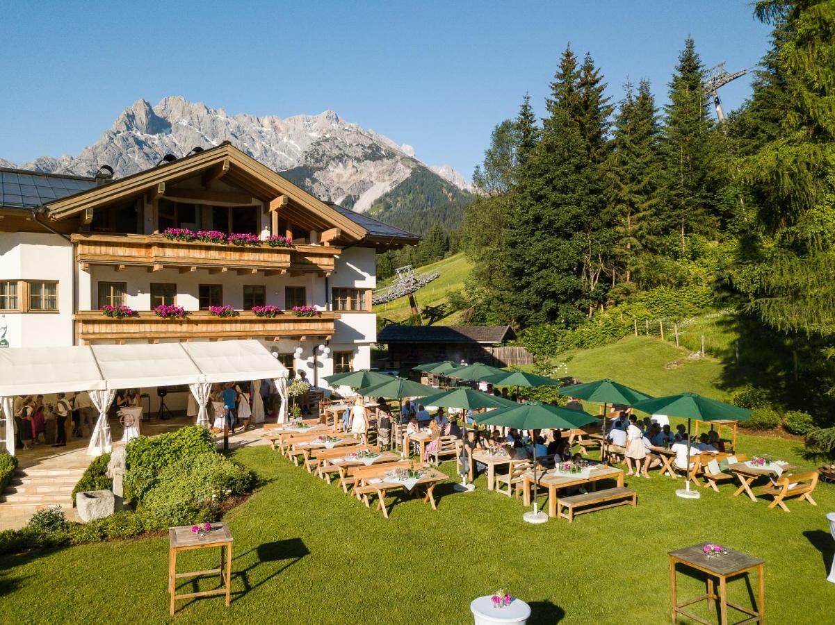 Landhaus Zum Steinbock Hotel Maria Alm am Steinernen Meer Esterno foto